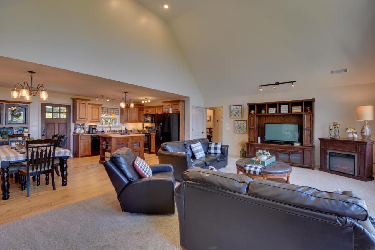 Lakemont Retreat Game Room, Hot Tub, And Mtn Views! Экстерьер фото