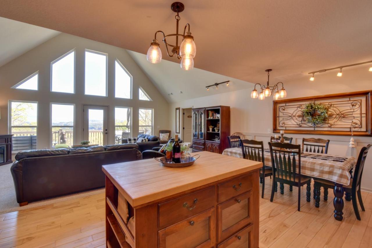 Lakemont Retreat Game Room, Hot Tub, And Mtn Views! Экстерьер фото