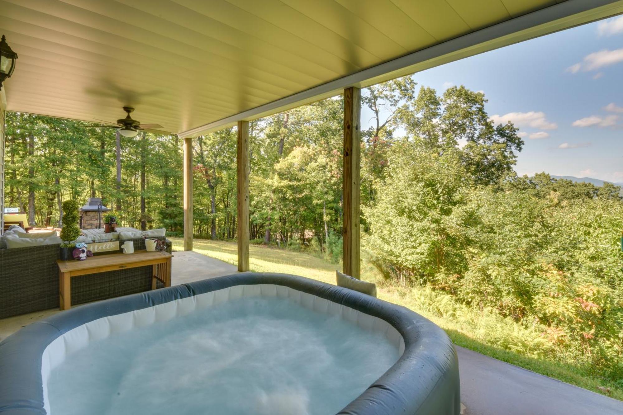 Lakemont Retreat Game Room, Hot Tub, And Mtn Views! Экстерьер фото